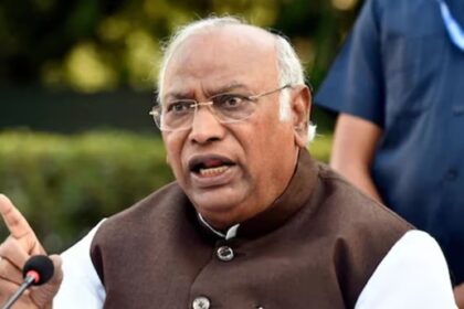 Congress, Mallikarjun Kharge, Narendra Modi, Donald Trump, Russian Oil, India US Relations, Political News, International Politics