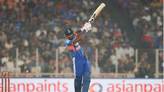 Hardik Pandya Records, Hardik Pandya Fastest Fifty, Hardik Pandya T20I Runs, India vs South Africa T20, Indian Cricket News Hindi, T20 Records India, Hardik Pandya Stats