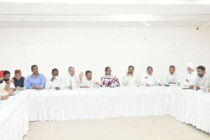 BMC Election 2025, Mumbai BMC Election News, Mahavikas Aghadi Split, Congress BMC Election Alone, Ramesh Chennithala Statement, Mumbai Politics News, Maharashtra Local Body Election, BMC Chunav 2025 Hindi