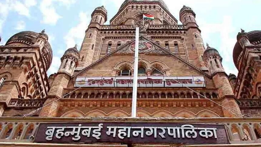 Mumbai BMC Election 2026, Mumbai Municipal Corporation Election, Mahayuti Seat Sharing, BJP Shiv Sena Alliance, Devendra Fadnavis News, Eknath Shinde Shiv Sena, Uddhav Thackeray Raj Thackeray Alliance, BJP Candidate List BMC, Mumbai Politics News, Maharashtra Local Body Election, मुंबई महानगरपालिका चुनाव, बीएमसी चुनाव 2026, महायुति सीट बंटवारा, मुंबई राजनीति खबर, भाजपा शिवसेना विवाद
