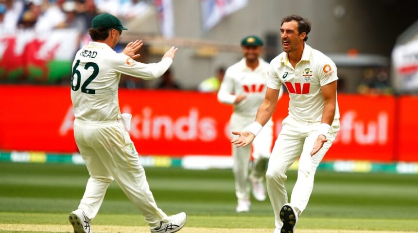Mitchell Starc, Mitchell Starc Record 2025, Starc Test Wickets, Waqar Younis Record Broken, Test Cricket Records, Australia Cricket Team, WTC 2025 Final, Ashes 2025, Fast Bowlers Record, Cricket News Hindi